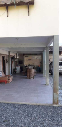 Imagem Casa com 4 Quartos à Venda, 194 m² em América - Joinville Imagem Casa com 4 Quartos à Venda, 194 m² em América - Joinville