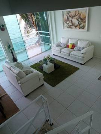 Imagem Casa com 3 Quartos à Venda, 160 m² em Centro - Mangaratiba