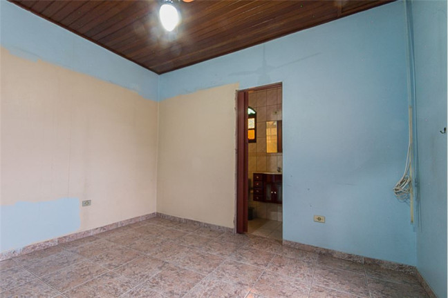 Imagem Casa com 7 Quartos à Venda, em Vila Silva Teles - São Paulo Imagem Casa com 7 Quartos à Venda, em Vila Silva Teles - São Paulo