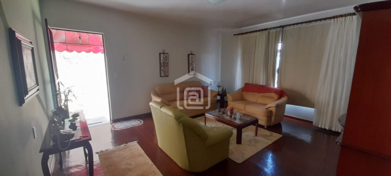 Imagem Casa com 3 Quartos à Venda, 504 m² em Jardim São Paulo - Poços De Caldas Imagem Casa com 3 Quartos à Venda, 504 m² em Jardim São Paulo - Poços De Caldas