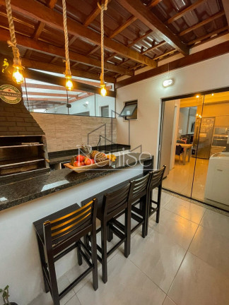 Imagem Casa com 2 Quartos à Venda, 61 m² em Rio Pequeno - Camboriú