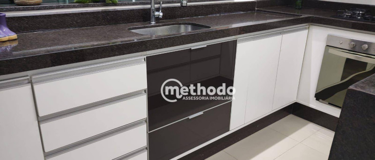 Imagem Casa com 4 Quartos à Venda, 182 m² em Taquaral - Campinas Imagem Casa com 4 Quartos à Venda, 182 m² em Taquaral - Campinas