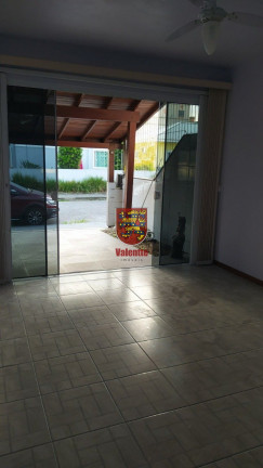 Imagem Casa com 2 Quartos à Venda, 421 m² em Barra Do Aririú - Palhoça