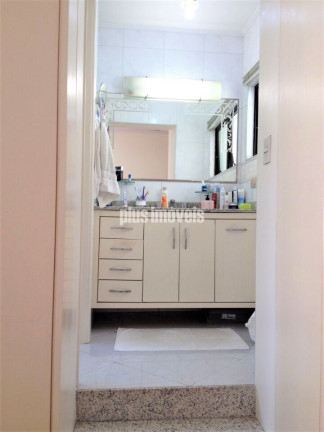 Imagem Casa com 3 Quartos à Venda, 150 m² em Mirandópolis - São Paulo
