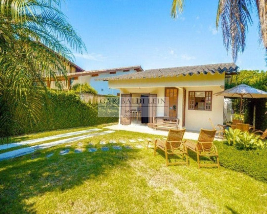 Imagem Casa com 4 Quartos à Venda, 180 m² em Balneário Praia Do Pernambuco - Guarujá Imagem Casa com 4 Quartos à Venda, 180 m² em Balneário Praia Do Pernambuco - Guarujá