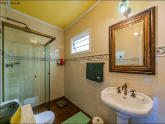 Imagem Imóvel com 3 Quartos à Venda, em Jardim Itu - Porto Alegre Imagem Imóvel com 3 Quartos à Venda, em Jardim Itu - Porto Alegre
