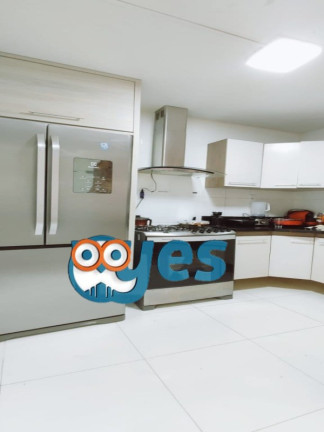 Imagem Casa com 3 Quartos à Venda, 200 m² em Santa Mônica - Feira De Santana Imagem Casa com 3 Quartos à Venda, 200 m² em Santa Mônica - Feira De Santana