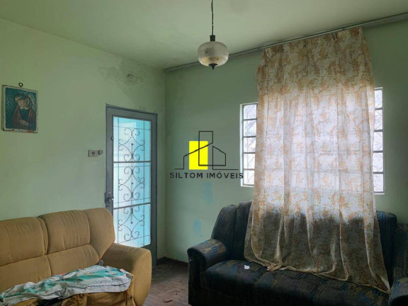 Casa com 3 Quartos à Venda, 220 m² em Vila Paulista - Taubaté