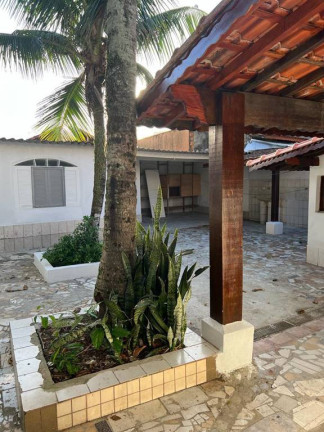 Casa com 3 Quartos para Alugar, 142 m² em Aviação - Praia Grande