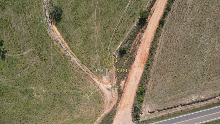 Imagem Imóvel com 3 Quartos à Venda, em Zona Rural - Morro Agudo De Goiás Imagem Imóvel com 3 Quartos à Venda, em Zona Rural - Morro Agudo De Goiás