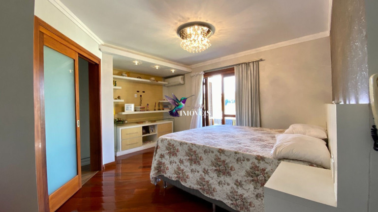 Imagem Casa com 3 Quartos à Venda, 217 m² em Centro - Três Coroas