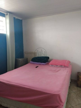 Imagem Casa com 6 Quartos à Venda, 200 m² em Samambaia Norte (samambaia) - Brasília Imagem Casa com 6 Quartos à Venda, 200 m² em Samambaia Norte (samambaia) - Brasília