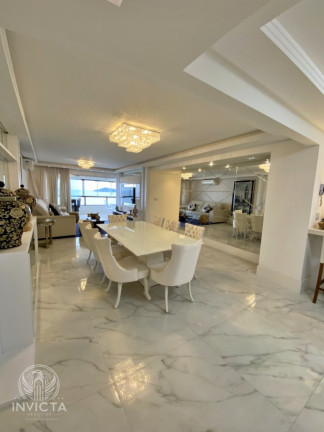 Imagem Apartamento com 3 Quartos à Venda, 150 m² em Centro - Balneário Camboriú Imagem Apartamento com 3 Quartos à Venda, 150 m² em Centro - Balneário Camboriú