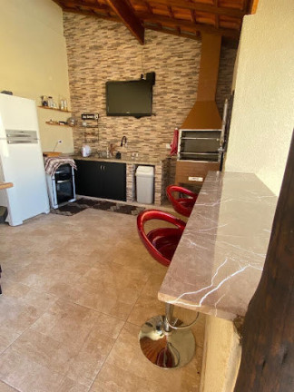 Imagem Casa com 3 Quartos à Venda, 195 m² em Jardim Tapajós - Atibaia