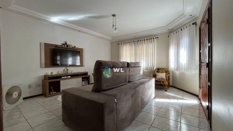 Casa com 3 Quartos à Venda, 190 m² em Santo Antônio - Louveira