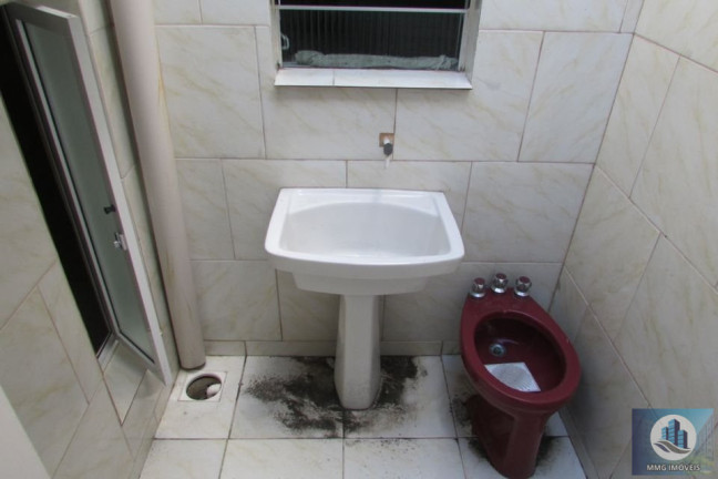 Imagem Casa com 1 Quarto à Venda, 120 m² em Centro - Pelotas Imagem Casa com 1 Quarto à Venda, 120 m² em Centro - Pelotas