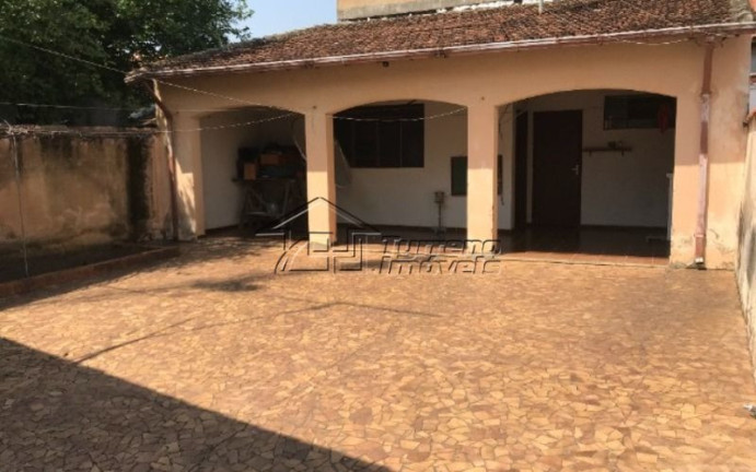 Imagem Casa com 3 Quartos à Venda, 250 m² em Caçapava - Caçapava Imagem Casa com 3 Quartos à Venda, 250 m² em Caçapava - Caçapava