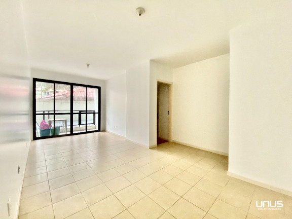 Apartamento com 3 Quartos à Venda, 102 m² em Agronômica - Florianópolis