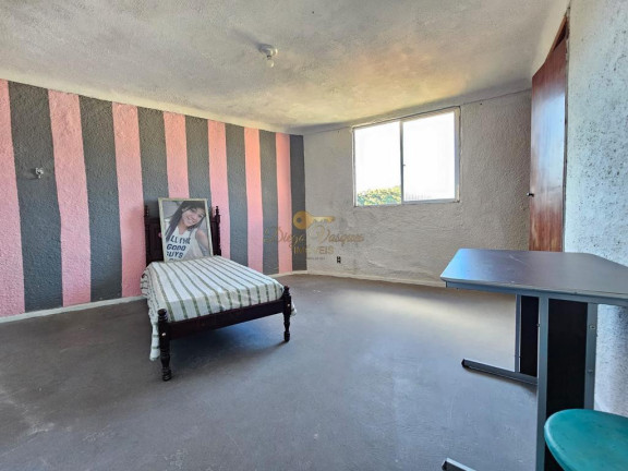 Imagem Casa com 3 Quartos à Venda, 324 m² em Vila Muqui - Teresópolis