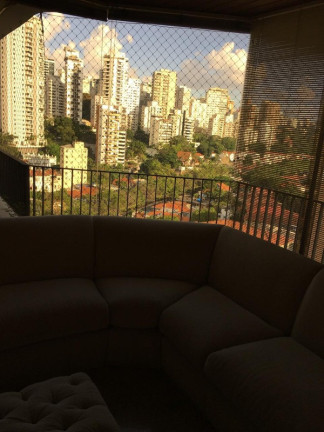 Imagem Imóvel com 4 Quartos à Venda, 300 m² em Pacaembu - São Paulo Imagem Imóvel com 4 Quartos à Venda, 300 m² em Pacaembu - São Paulo