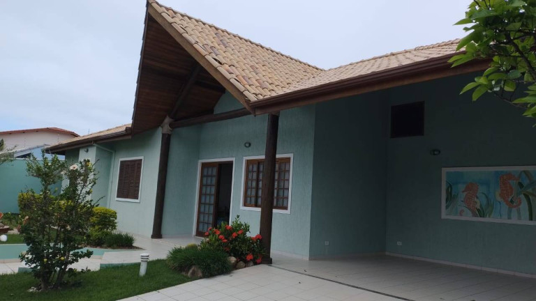 Imagem Casa com 3 Quartos à Venda, 537 m² em Parque Balneário Oasis - Peruíbe Imagem Casa com 3 Quartos à Venda, 537 m² em Parque Balneário Oasis - Peruíbe
