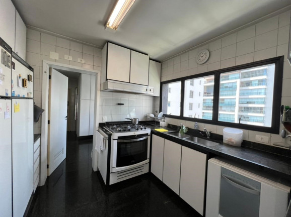 Imagem Apartamento com 3 Quartos à Venda, 220 m² em Itaim Bibi - São Paulo