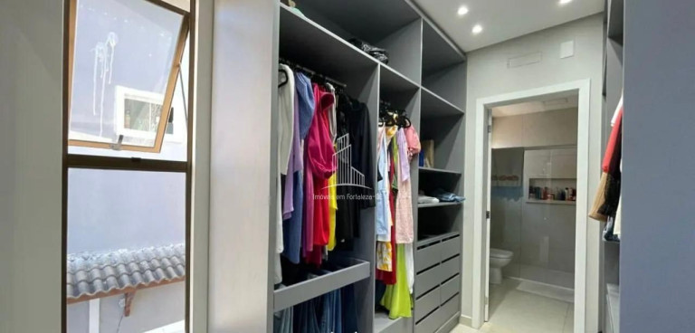 Imagem Casa com 3 Quartos à Venda, 282 m² em Coaçu - Eusébio