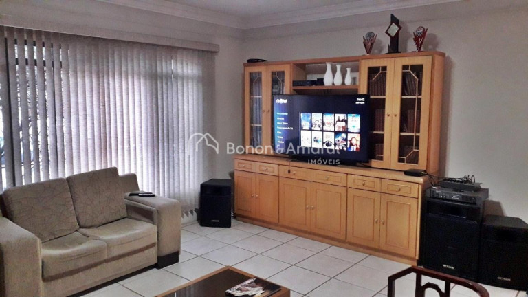 Imagem Casa com 3 Quartos à Venda, 250 m² em Jardim Santa Genebra - Campinas Imagem Casa com 3 Quartos à Venda, 250 m² em Jardim Santa Genebra - Campinas