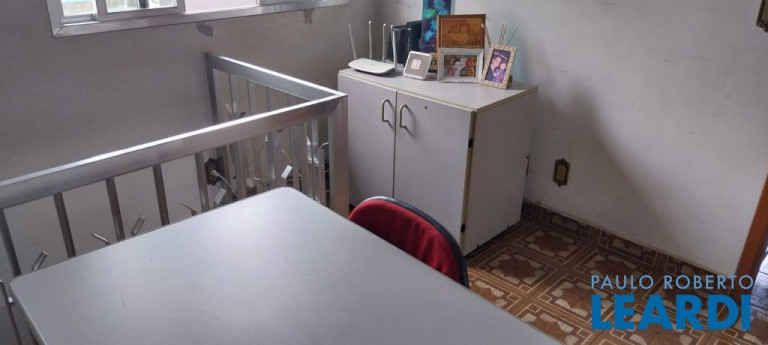 Imagem Casa com 4 Quartos à Venda, 200 m² em Vila Valparaíso - Santo André Imagem Casa com 4 Quartos à Venda, 200 m² em Vila Valparaíso - Santo André