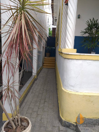 Imagem Casa com 4 Quartos à Venda, 300 m² em Barro Vermelho - São Gonçalo Imagem Casa com 4 Quartos à Venda, 300 m² em Barro Vermelho - São Gonçalo