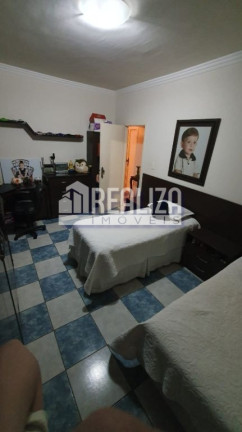 Imagem Casa com 3 Quartos à Venda, 200 m² em Conjunto Manoel Mendes - Uberaba