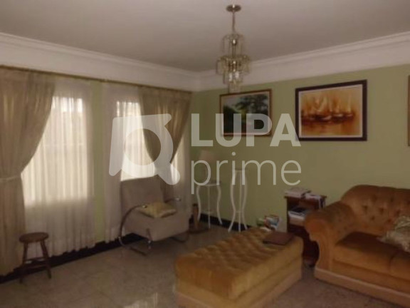 Casa com 3 Quartos à Venda, 200 m² em Vila Maria - São Paulo