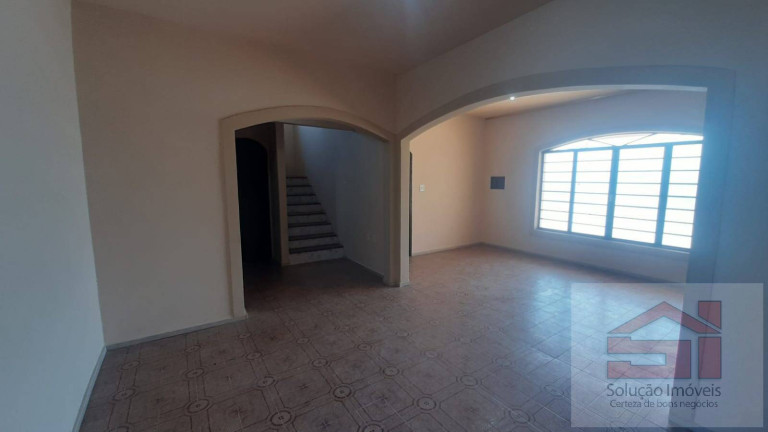 Imagem Casa com 4 Quartos à Venda, 234 m² em Jardim São José - Caçapava
