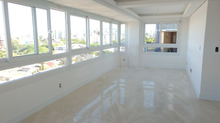 Apartamento com 3 Quartos à Venda, 144 m² em Jardim Lindóia - Porto Alegre