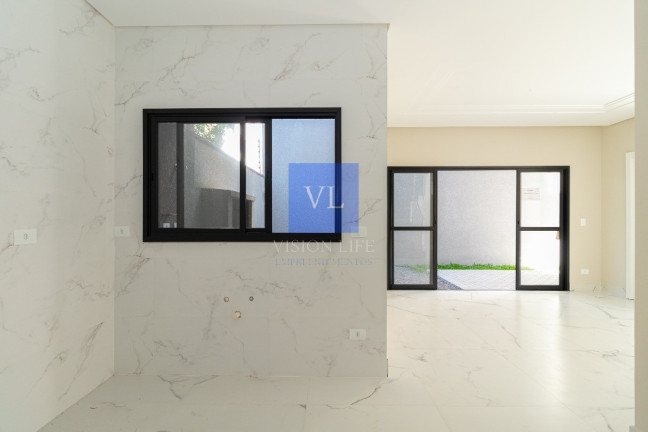 Imagem Casa com 3 Quartos à Venda, 159 m² em água Verde - Curitiba
