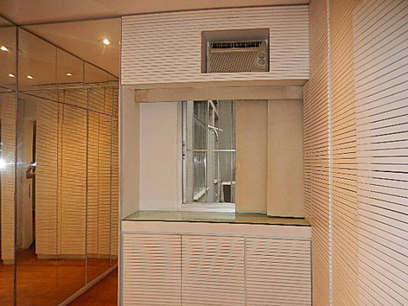 Imagem Apartamento com 22 Quartos à Venda, 208 m² em Leblon - Rio De Janeiro Imagem Apartamento com 22 Quartos à Venda, 208 m² em Leblon - Rio De Janeiro