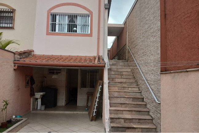 Imagem Casa com 3 Quartos à Venda, 190 m² em Vila Marari - São Paulo Imagem Casa com 3 Quartos à Venda, 190 m² em Vila Marari - São Paulo