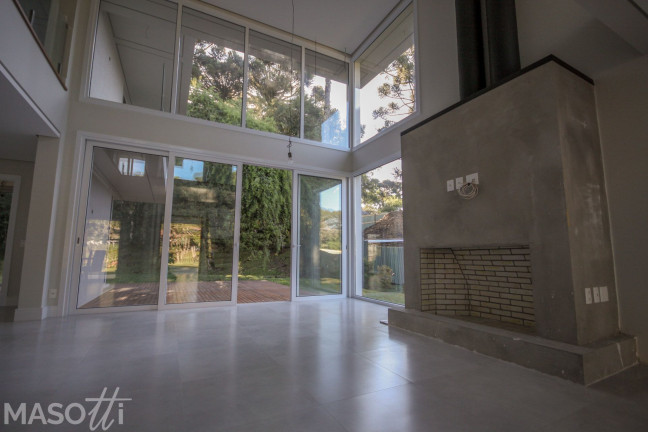 Casa de Condomínio com 3 Quartos à Venda, 320 m² em Centro - Canela