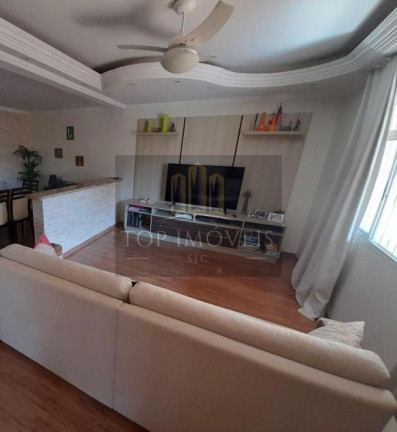 Imagem Casa com 3 Quartos à Venda, 300 m² em Jardim Flórida - Jacareí Imagem Casa com 3 Quartos à Venda, 300 m² em Jardim Flórida - Jacareí