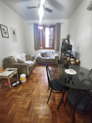 Imagem Imóvel com 2 Quartos à Venda, 53 m² em Camaquã - Porto Alegre