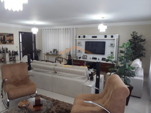 Sobrado com 5 Quartos à Venda, 382 m² em Vila Guilherme - São Paulo