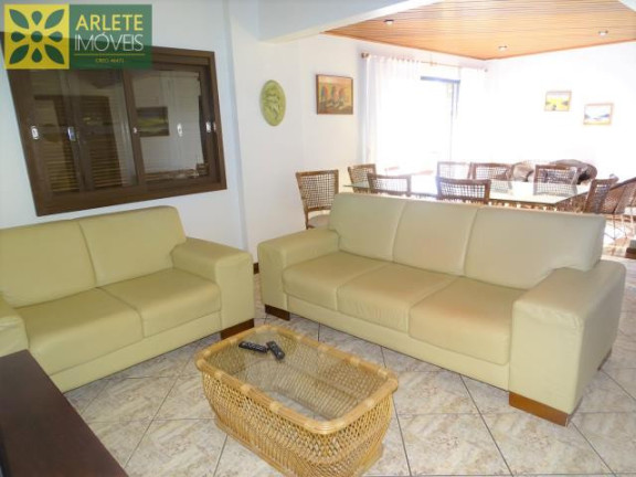 Imagem Apartamento com 4 Quartos para Alugar ou Temporada, 300 m² em Centro - Bombinhas Imagem Apartamento com 4 Quartos para Alugar ou Temporada, 300 m² em Centro - Bombinhas