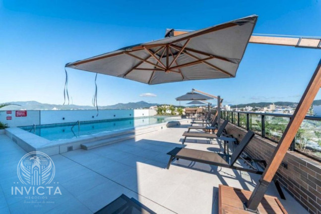 Imagem Apartamento com 3 Quartos à Venda, 69 m² em Centro - Balneário Camboriú