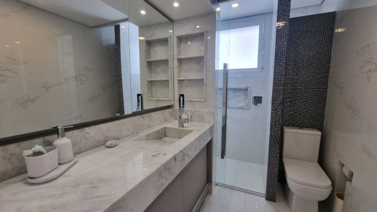 Imagem Apartamento com 4 Quartos à Venda, 190 m² em Pitangueiras - Guarujá Imagem Apartamento com 4 Quartos à Venda, 190 m² em Pitangueiras - Guarujá