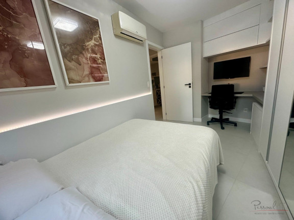 Imagem Apartamento com 3 Quartos à Venda, 110 m² em Agronômica - Florianópolis Imagem Apartamento com 3 Quartos à Venda, 110 m² em Agronômica - Florianópolis
