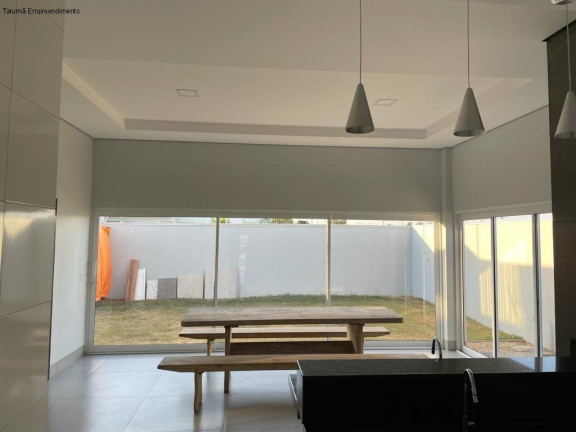 Imagem Imóvel com 3 Quartos à Venda,  em Sinop - Sinop