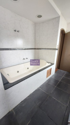 Imagem Casa com 4 Quartos à Venda, 400 m² em Centro - Rio Grande Imagem Casa com 4 Quartos à Venda, 400 m² em Centro - Rio Grande