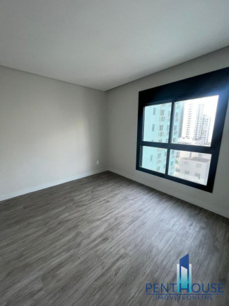 Imagem Apartamento com 3 Quartos à Venda, 120 m² em Centro - Balneário Camboriú Imagem Apartamento com 3 Quartos à Venda, 120 m² em Centro - Balneário Camboriú