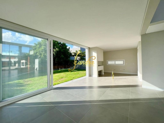 Imagem Casa de Condomínio com 4 Quartos à Venda, 284 m² em Zona Nova - Capão Da Canoa