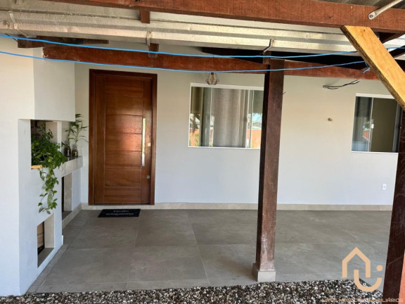 Imagem Casa com 1 Quarto à Venda, 101 m² em Itacolomi - Balneário Piçarras